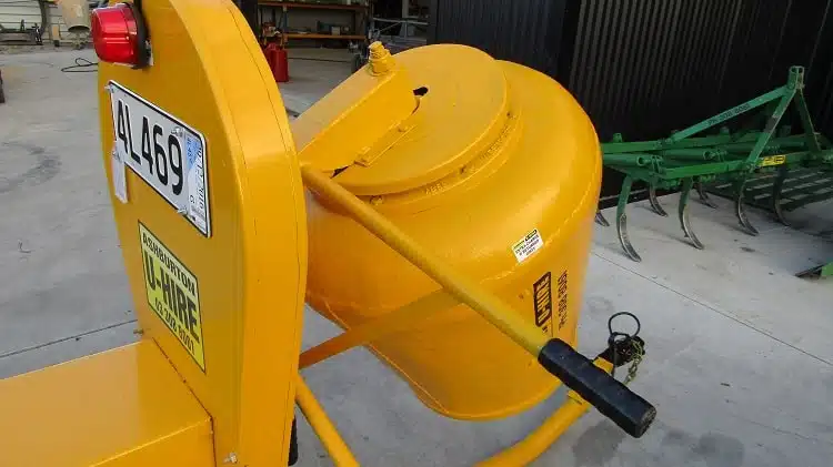 CONCRETE MIXER - Image 2