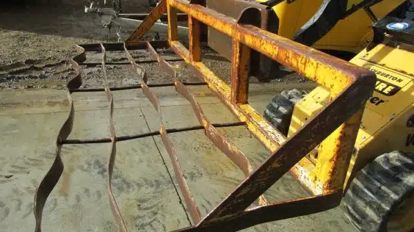 SKID STEER LOADER - Image 6