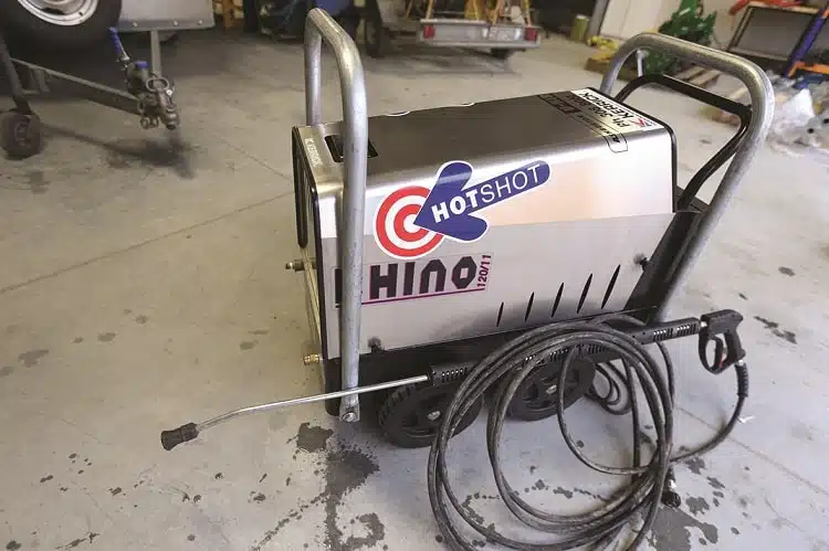 STEAM CLEANER WATER BLASTER - Image 3