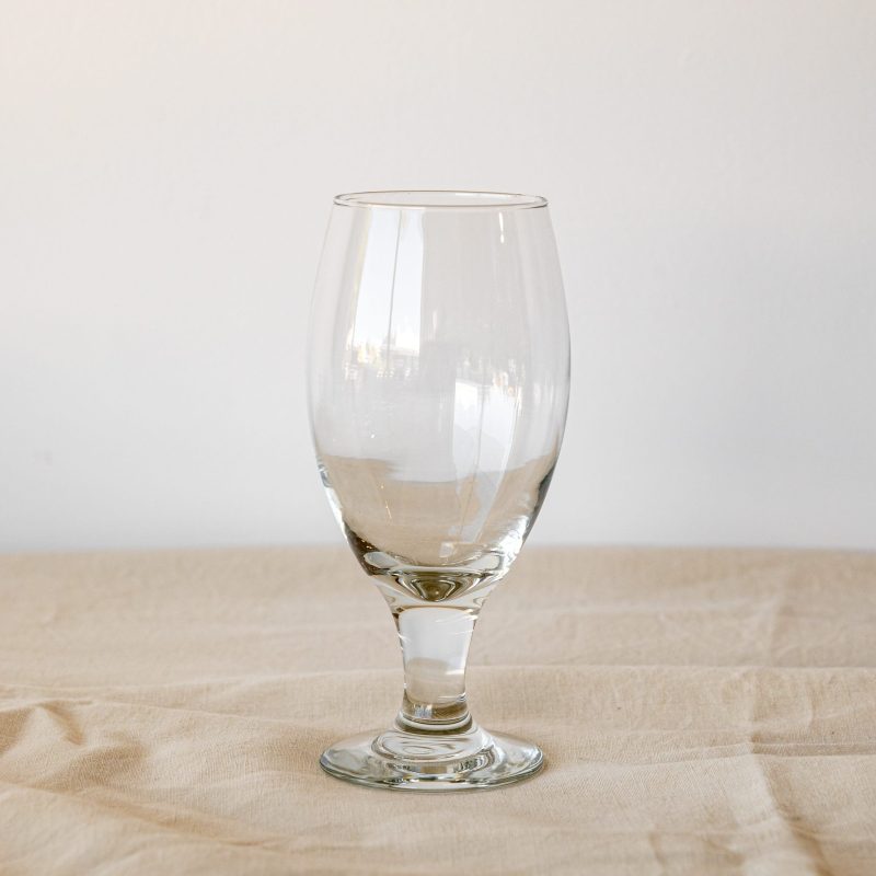 stemmed beer glasses