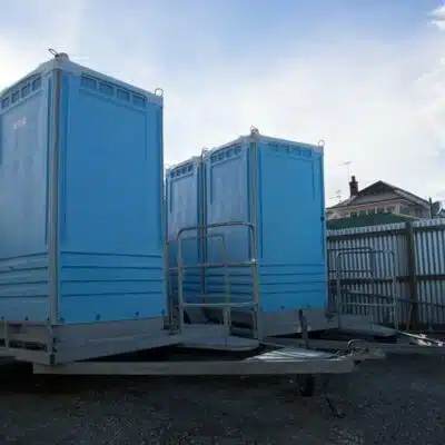 deluxe twin toilet